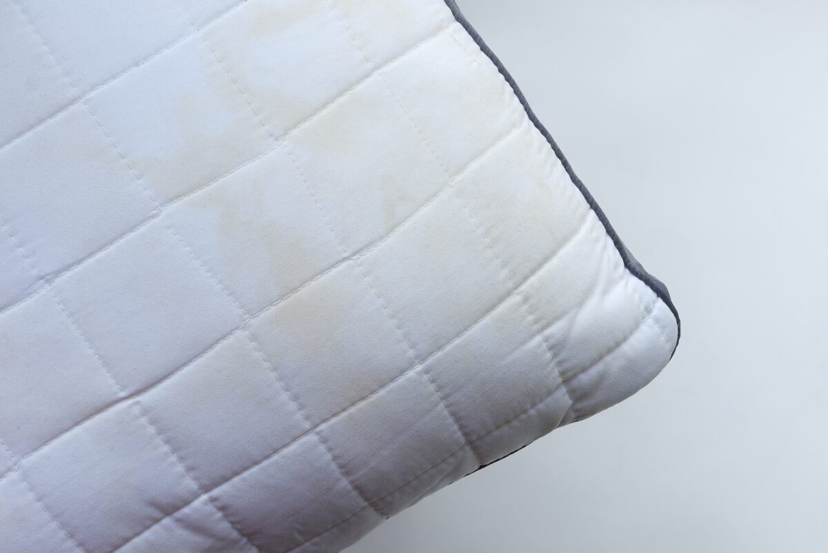 škvrna na vankúši