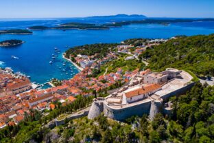 Hvar