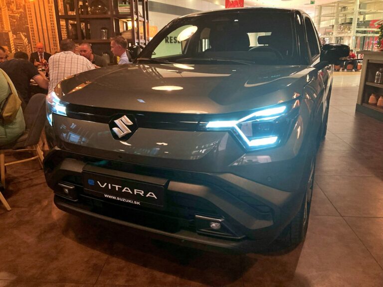 Suzuki_evitara_11.jpg