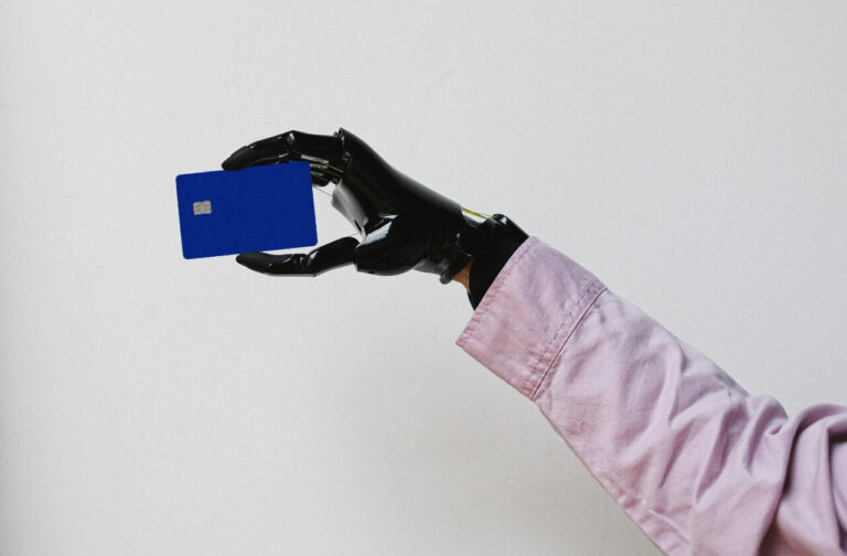 Titulna f cropped.jpg