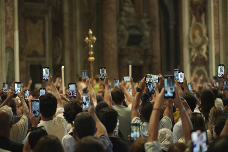 mobily bazilika omša