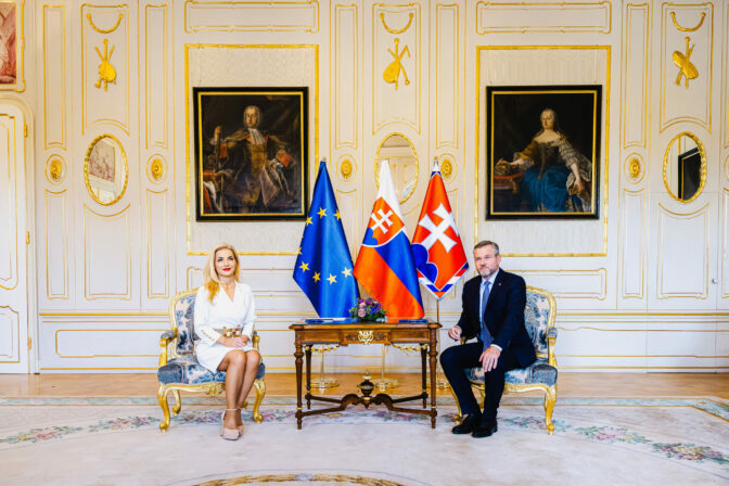 PREZIDENT: Prijal ministerku kultúry SR
