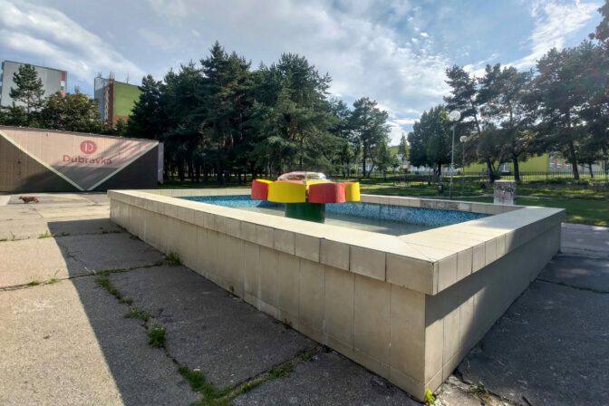 BRATISLAVA: Fontána Lotosový kvet