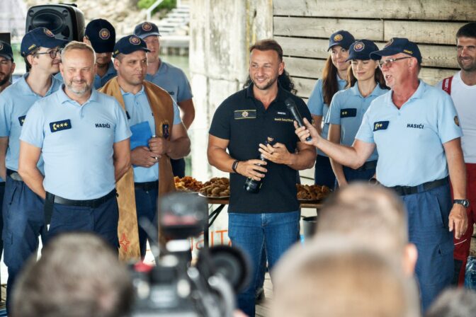 MV SR: Odovzdanie špeciálnej hasičskej lode