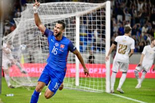 Dávid Hancko v drese slovenskej futbalovej reprezentácie.