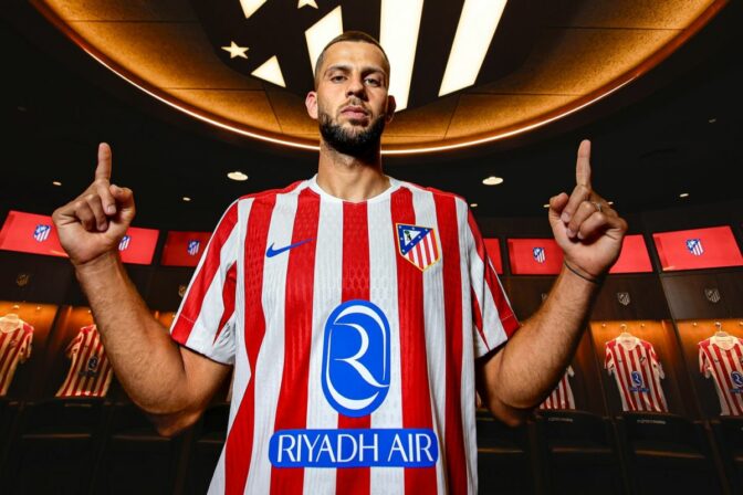 Dávid Hancko v drese svojho nového klubu Atlético Madrid.