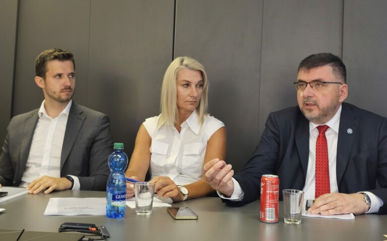 Foto zmos 2.jpg