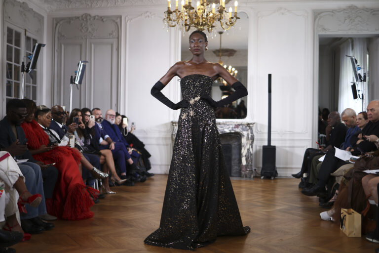 modelka ľudia prehliadka móda