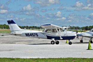 1982 Cessna 172P