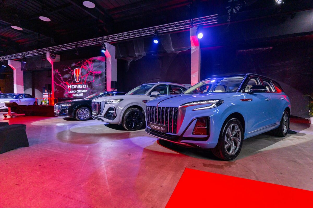 Hongqi3.jpg
