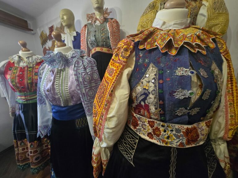 Výnimočný výlet za Krakovskú bránu s folklórom, pohostinnosťou a chuťou tradície