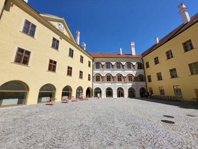 Hlohovský zámok patrí k najvýznamnejším pamiatkam regiónu