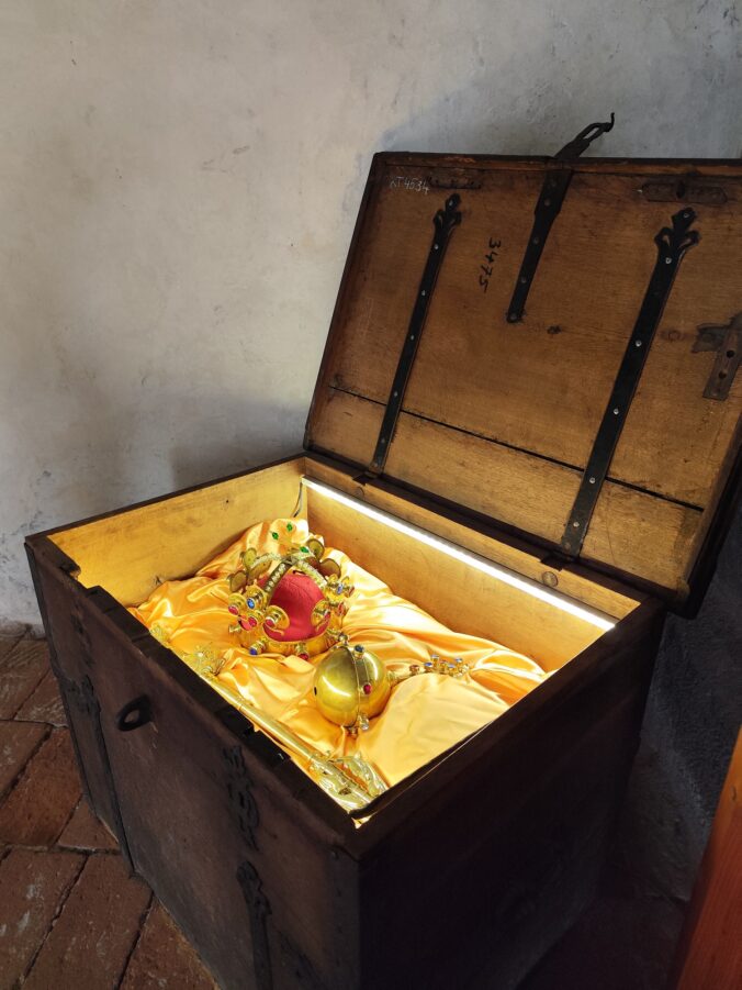 Korunovačné klenoty boli na Křivokláte počas husitských vojen.