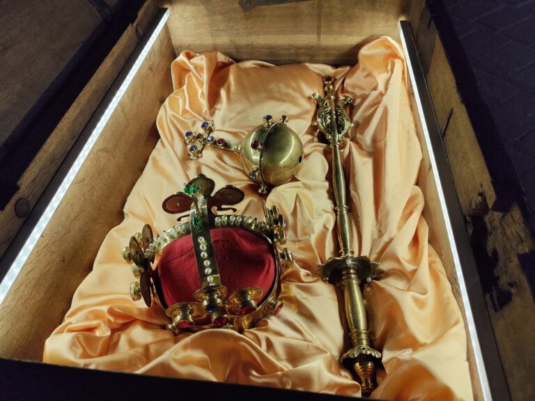 Korunovačné klenoty boli na Křivokláte počas husitských vojen.