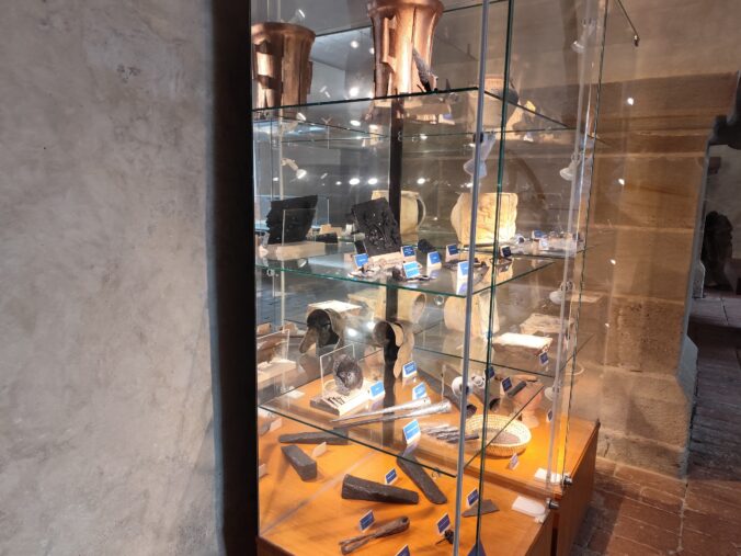 Hrad Křivoklát kedysi ukrýval korunovačné klenoty aj temné tajomstvá, dnes láka filmárov i turistov