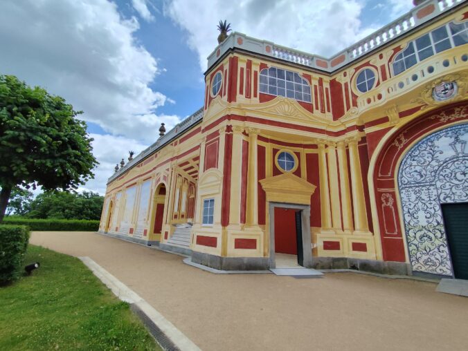 Oranžéria zámku Dobříš.