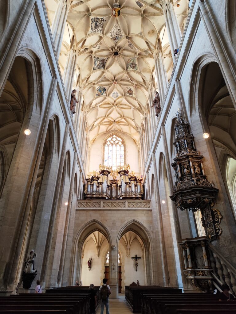 Majstrovská klenba Chrámu sv. Barbory, ktorú vytvoril slávny architekt Benedikt Ried.