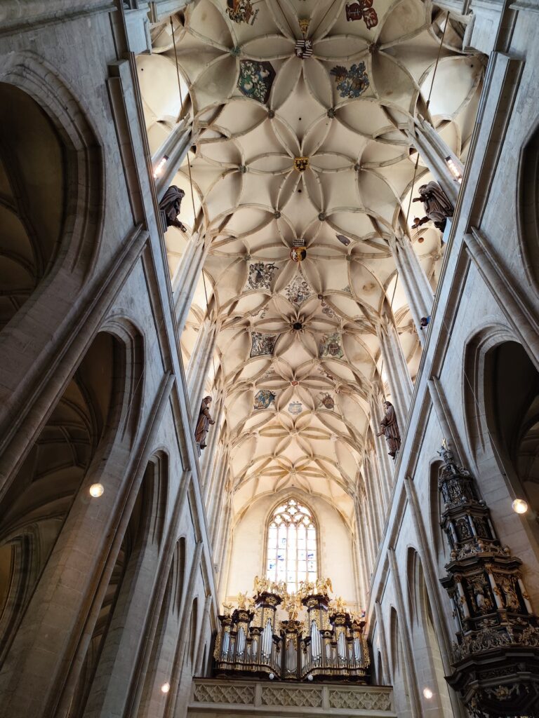 Majstrovská klenba Chrámu sv. Barbory, ktorú vytvoril slávny architekt Benedikt Ried.