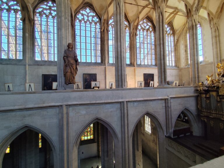 Druhé poschodie Chrámu sv. Barbory.