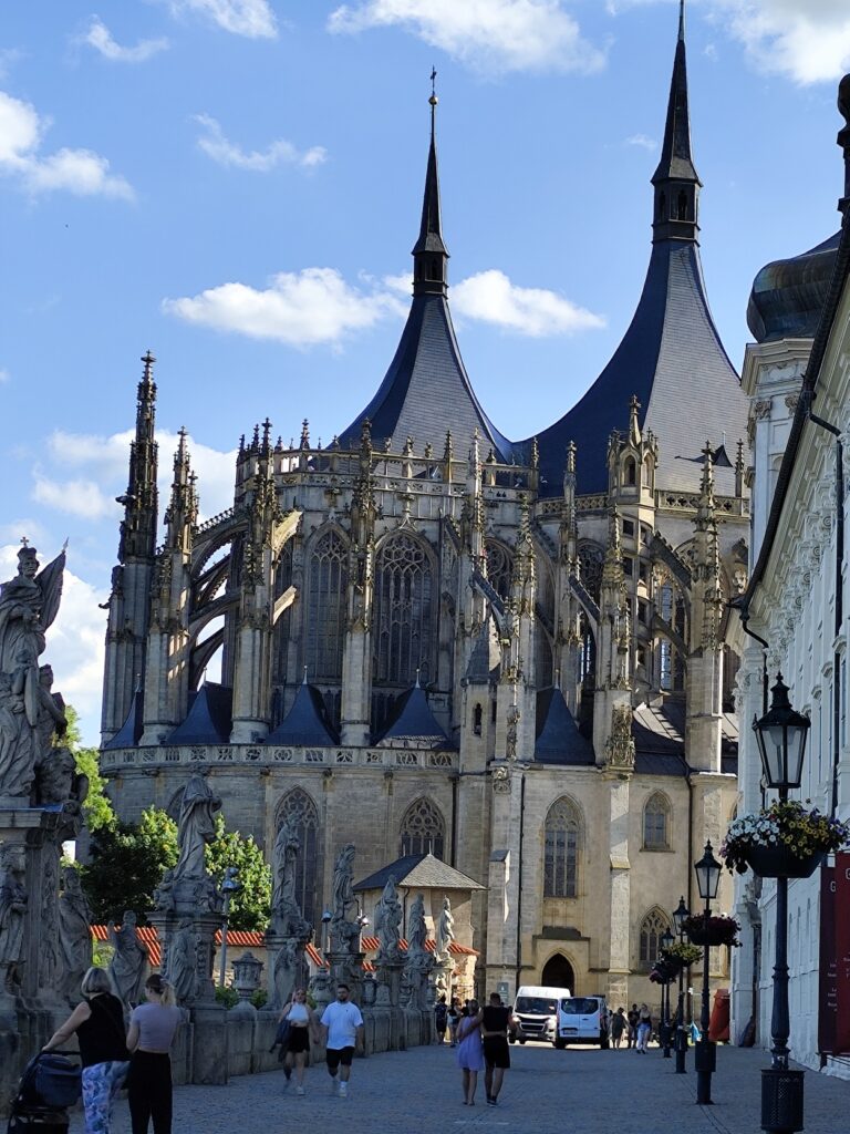 Chrám sv. Barbory: Gotický klenot, ktorý stavali 500 rokov