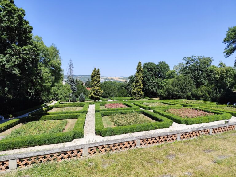 Hlohovský zámok patrí k najvýznamnejším pamiatkam regiónu