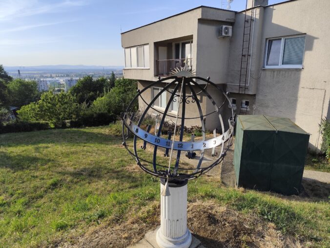 Hvezdáreň a planetárium M. R. Štefánika