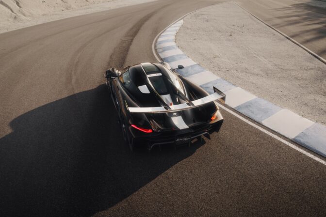 Koenigsegg_jesko_sadairs_spear_14.jpg