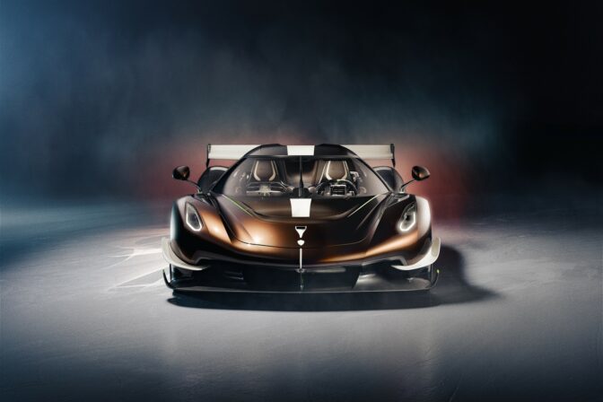 Koenigsegg_jesko_sadairs_spear_16.jpg