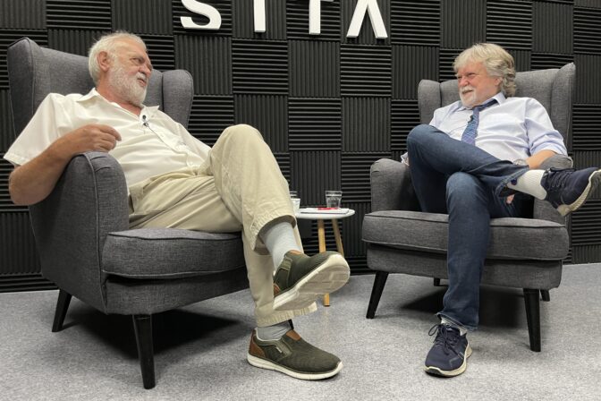 Poslanes Dušan Jarjabek (Smer SD) počas rozhovoru pre agentúru SITA.