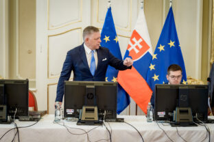 VLÁDA: Rokovanie 95. schôdze