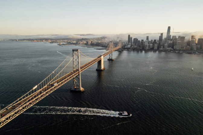 mesto mrakodrapy domy Oakland Bay Bridge most