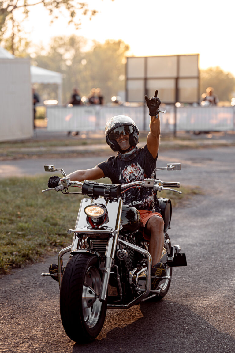 Motorkár motorka zraz