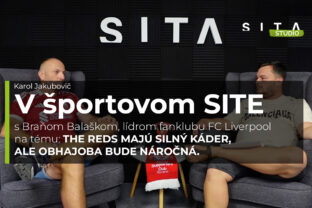 Braňo Balaško, líder fanklubu The Reds ( FC Liverpool ) v rozhovore s Karolom Jakubovičom v Štúdiu SITA pri nahrávaní podcastu V športovom SITE.