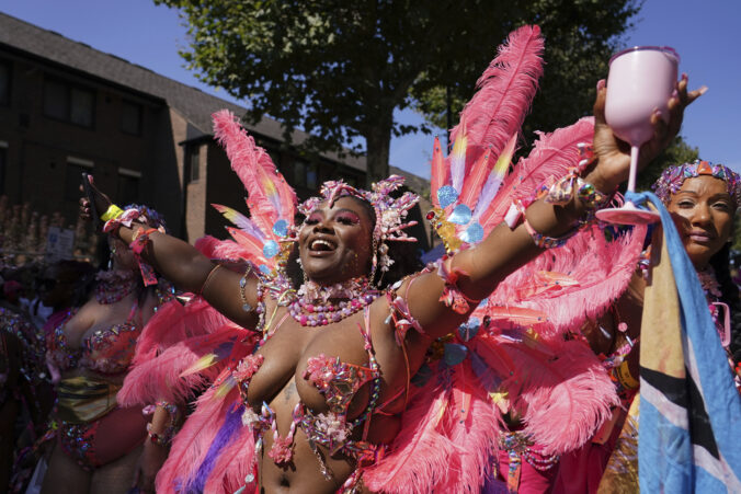 karneval ľudia kostým
