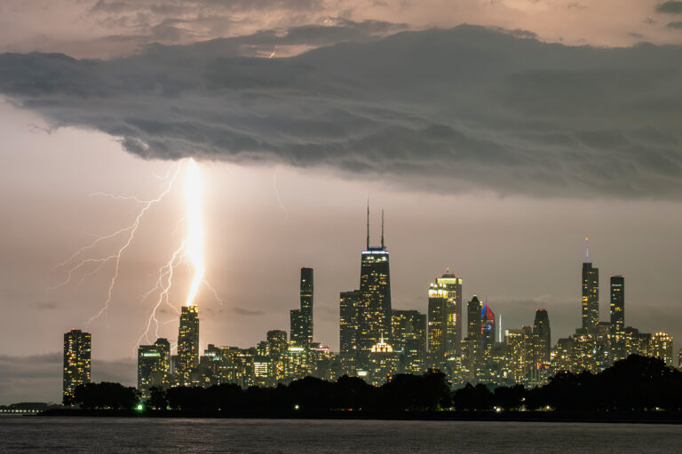 bles mesto mraky búrka