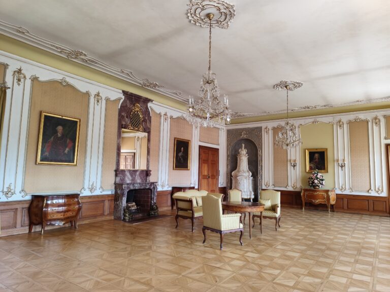 Zámok Dobříš patrí k najkrajším rokokovým pamiatkam v Česku