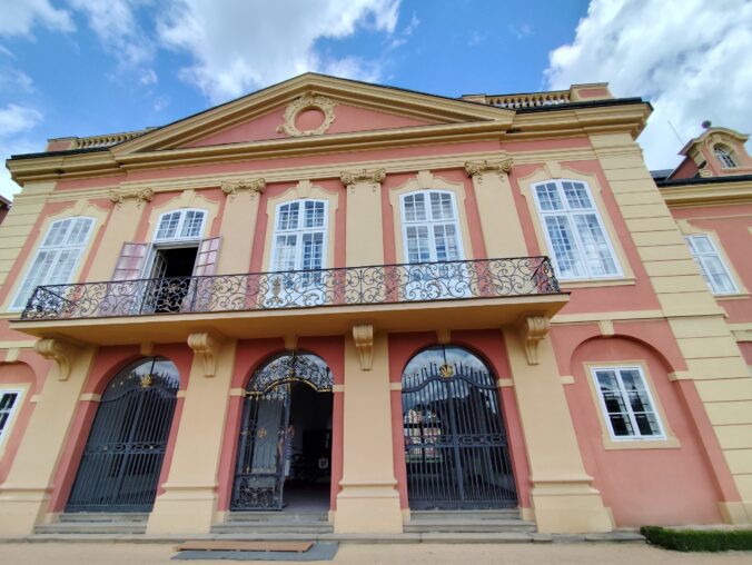 Zámok Dobříš patrí k najkrajším rokokovým pamiatkam v Česku