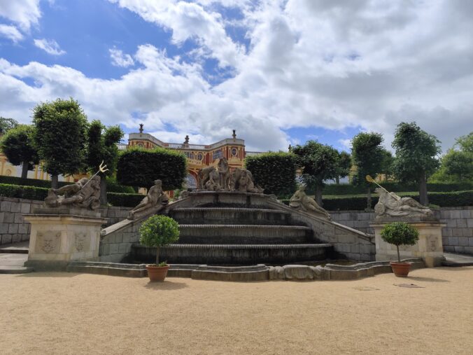 Fontána Napájení Héliových koní od F.I. Platzera.