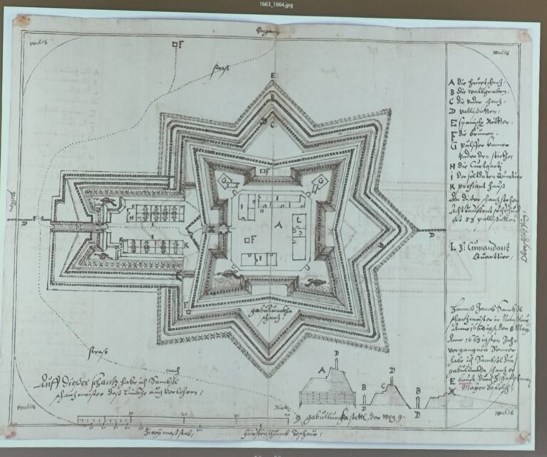 Historické opevnenie Velká Šance pri Mostoch u Jablunkova s kamennými hradbami a zachovanými valmi