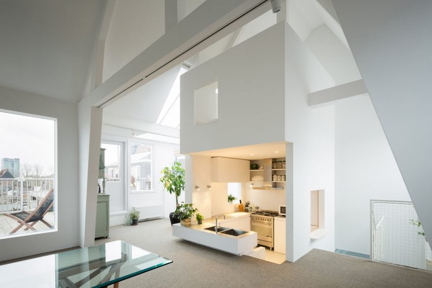 Apartmán v Amsterdame, Holandsko, od MAMM Design
