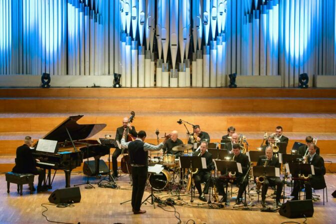 Lukas oravec orchestra slovensky rozhlas photo michal dzubina.jpg