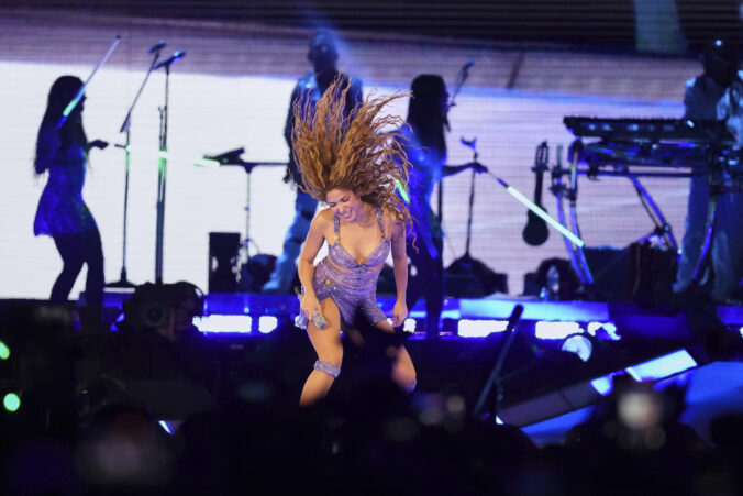 Shakira koncert vystúpenie pódium