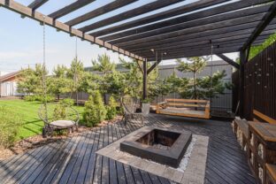 pergola