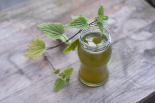 žihľavový sirup