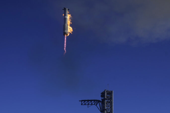 Starbase SpaceX Starship raketa rampa