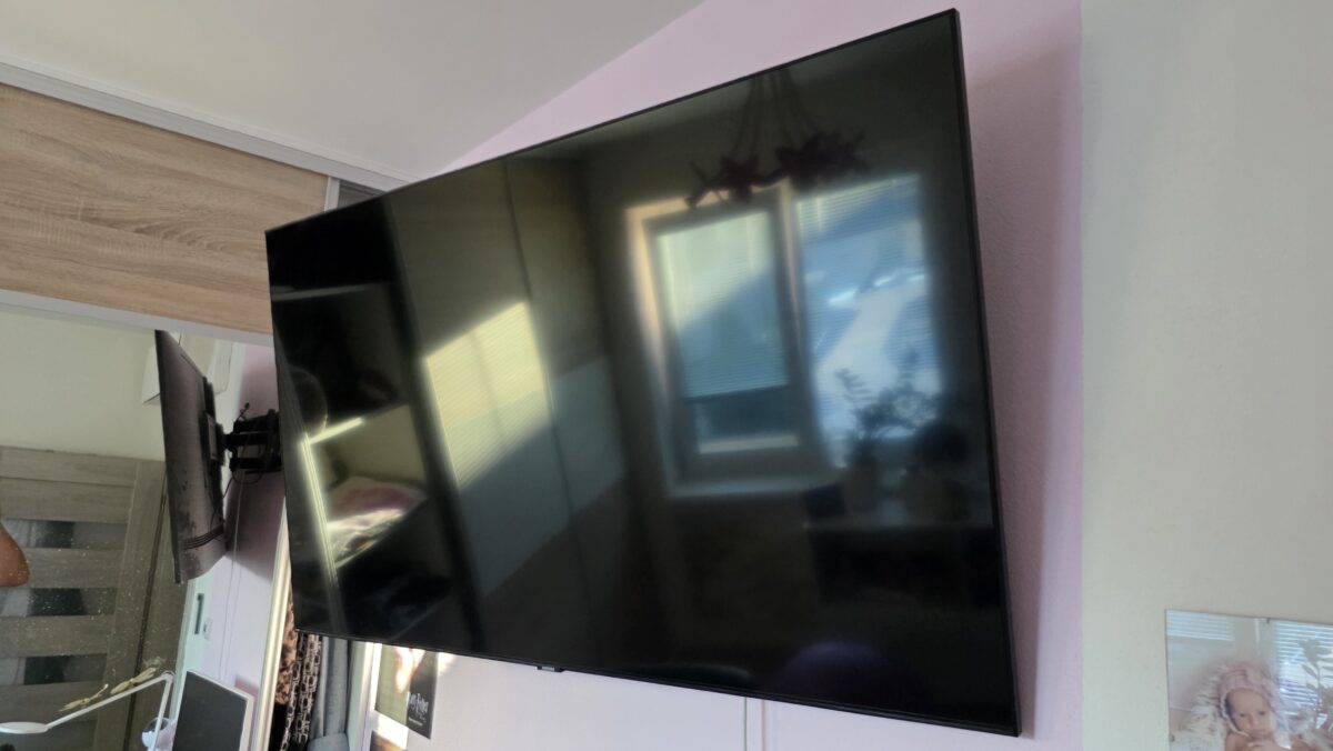 televízor