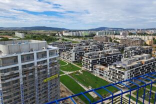 Slnečnice Nad mestom - výhľad z veže M1