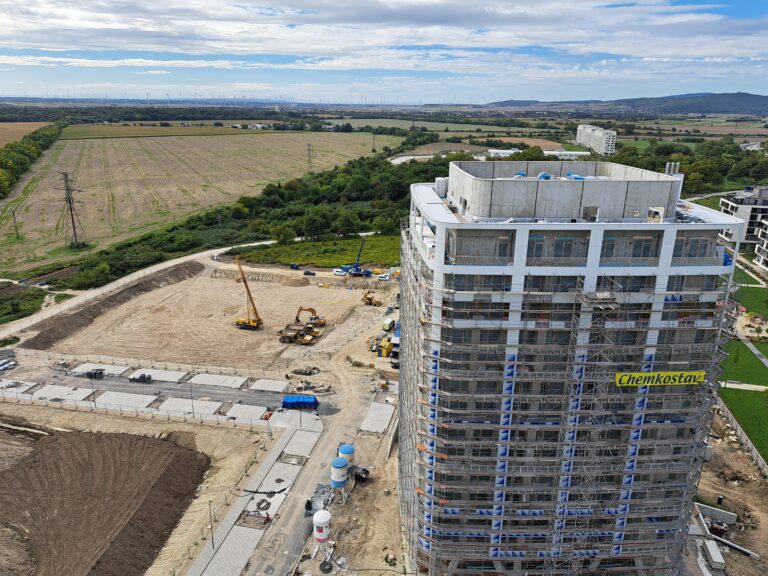 Slnečnice Nad mestom - výhľad z veže M1