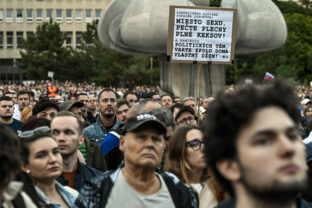 PROTEST: Proti ožobračovaniu v Bratislave