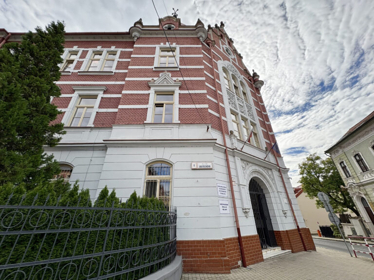 Základná škola Slobodného slovenského vysielača v Banskej Bystrici